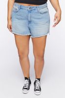 Women's Frayed Zipper Denim Shorts in Light Denim, 2X