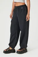 Women's Toggle Drawstring Cargo Joggers in Black Large