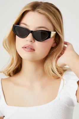 Cat-Eye Frame Sunglasses in Black/Black