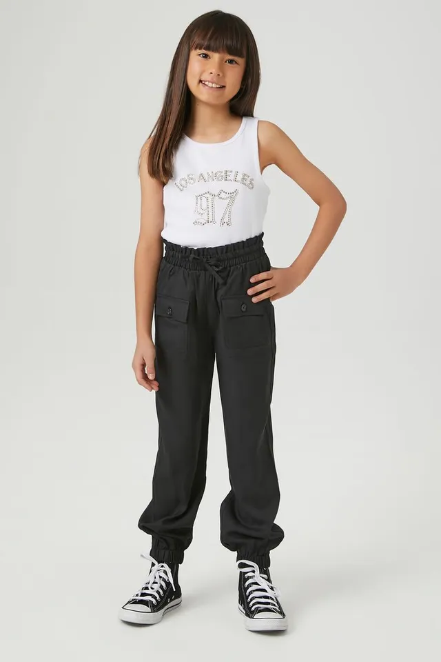 Forever 21 Girls Denim Cargo Pants (Kids) in Light Denim, 13/14