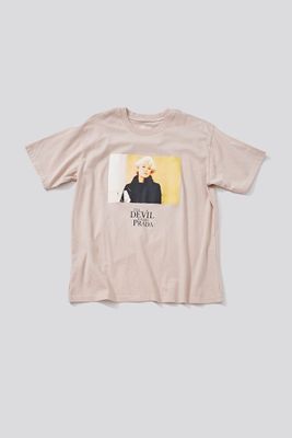 Women's The Devil Wears Prada Graphic Tee in Taupe Small