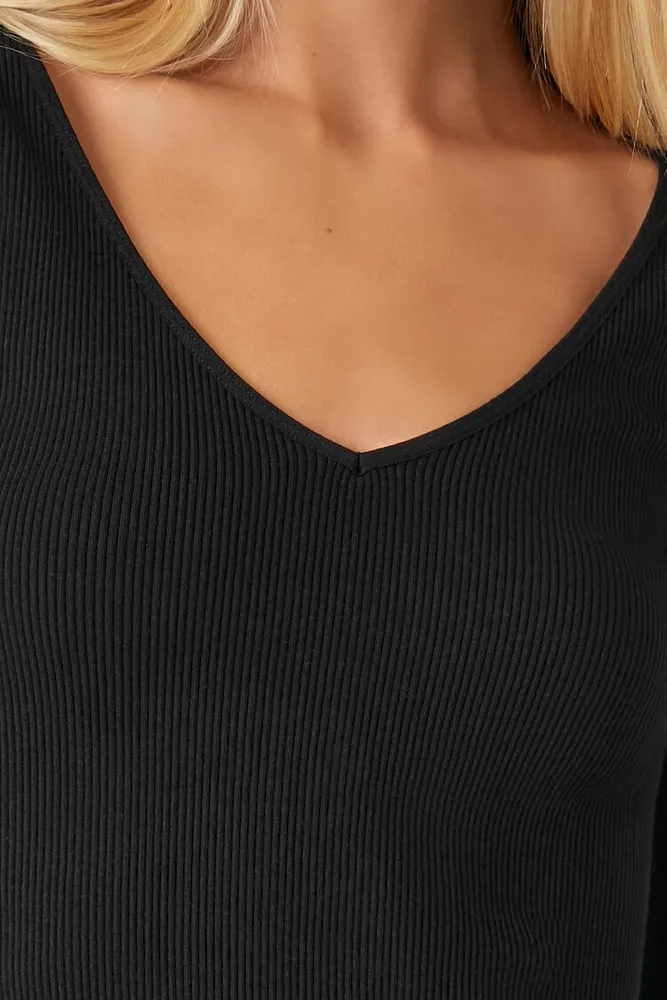 Women's Seamless Ribbed Knit Top in Black Medium