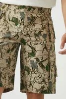 Men Leaf Print Cargo Shorts in Taupe, 31