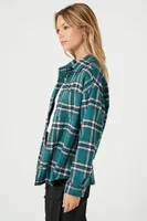 Women's Plaid Flannel Curved-Hem Shirt in Green Large