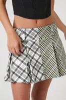 Women's Pleated Reworked Plaid Mini Skirt in White Small