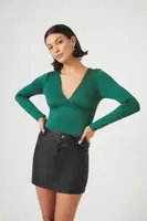 Women's Long-Sleeve V-Neck Top in Green Large