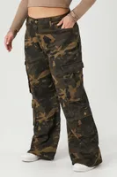 Women's Camo Print Cargo Pants in Olive, 1X