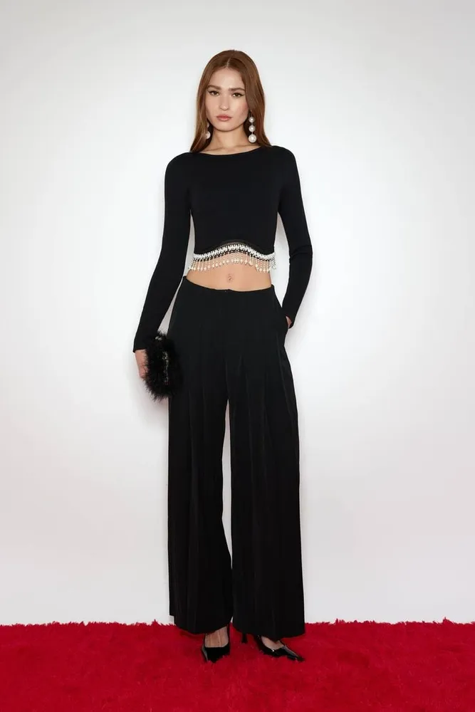 Pleated Wide Leg Pants- Black