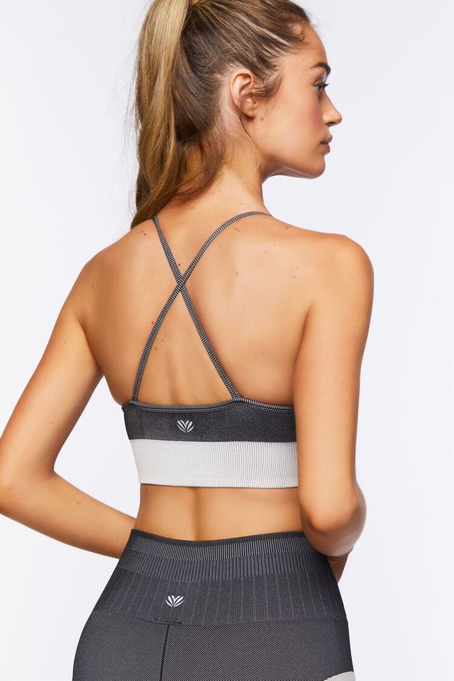 Seamless Crisscross Sports Bra