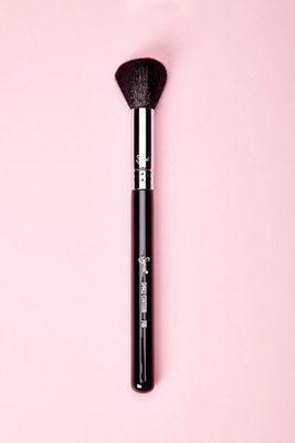 Sigma Beauty F05 – Small Contour Brush in Black