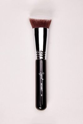 Sigma Beauty F89 Bake Kabuki Brush in Black