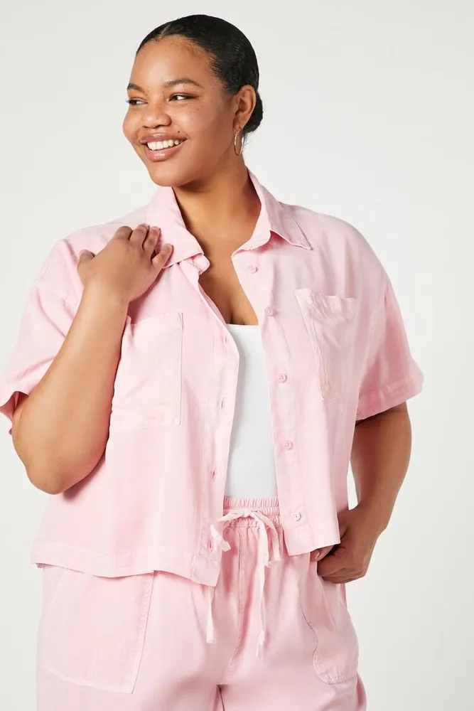 Women's Patch Pocket Short-Sleeve Shirt in Pink, 0X