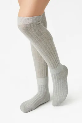 Ribbed Knee-High Socks in Heather Grey