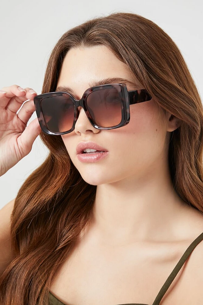 Tortoiseshell Square Sunglasses in Brown/Brown