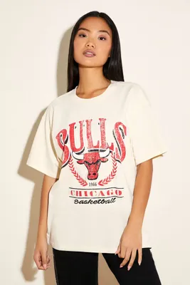 Women's Chicago Bulls Graphic T-Shirt in Cream Medium