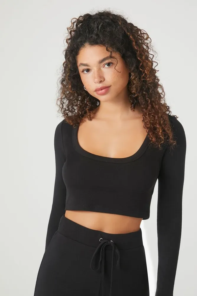 Women's Scoop-Neck Crop Top in Black, XL