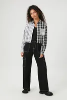 Women's Cropped Plaid Flannel Shirt in Black/White Small