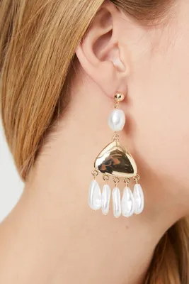 Women's Faux Pearl Chandelier Earrings in Gold/White