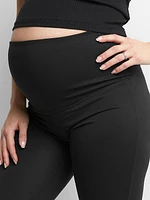 Maternity GapFit Blackout Full Panel Capris