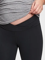 Maternity GapFit Blackout Under-Belly Capris