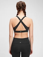 GapFit Blackout Medium Impact Crossback Sports Bra