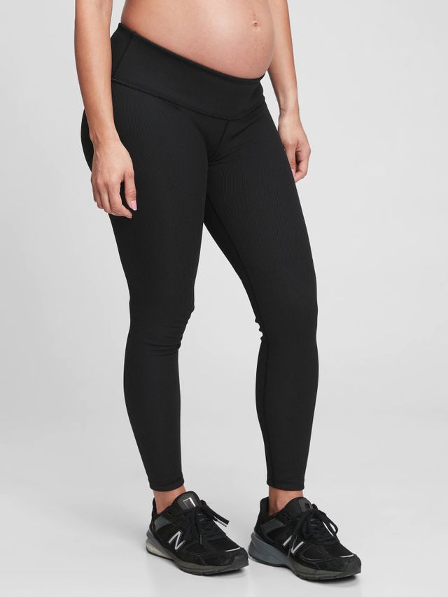 GapFit Kids Recycled Crossover Capri Leggings