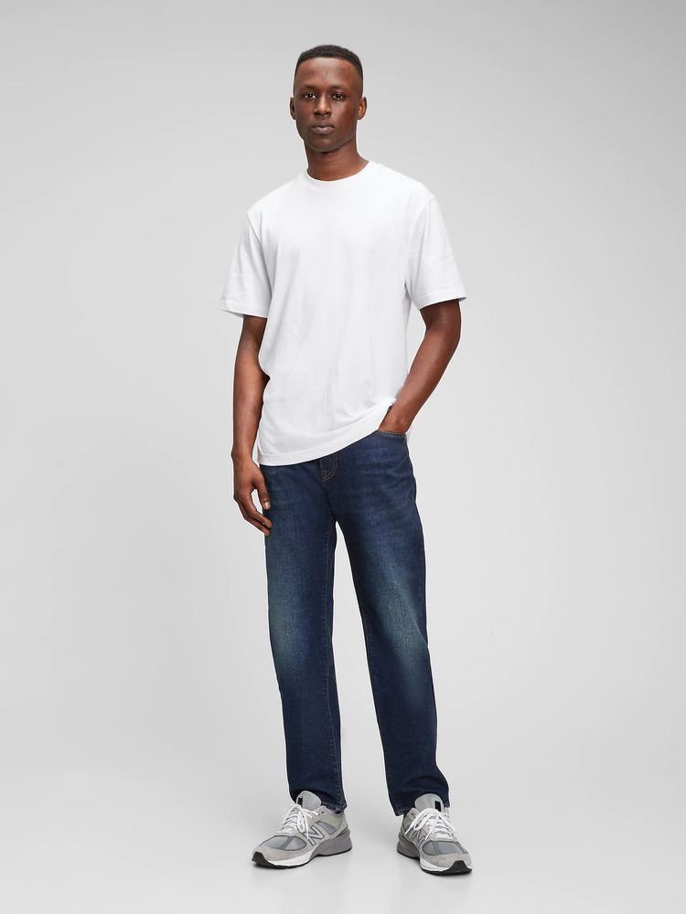 Straight Jeans in GapFlex