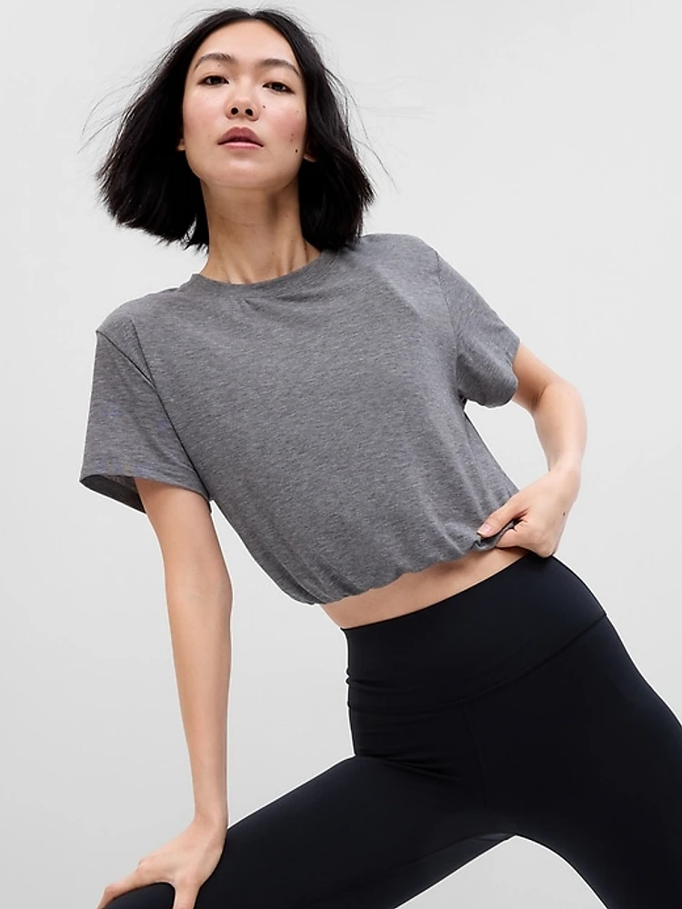 GapFit Breathe Cropped T-Shirt