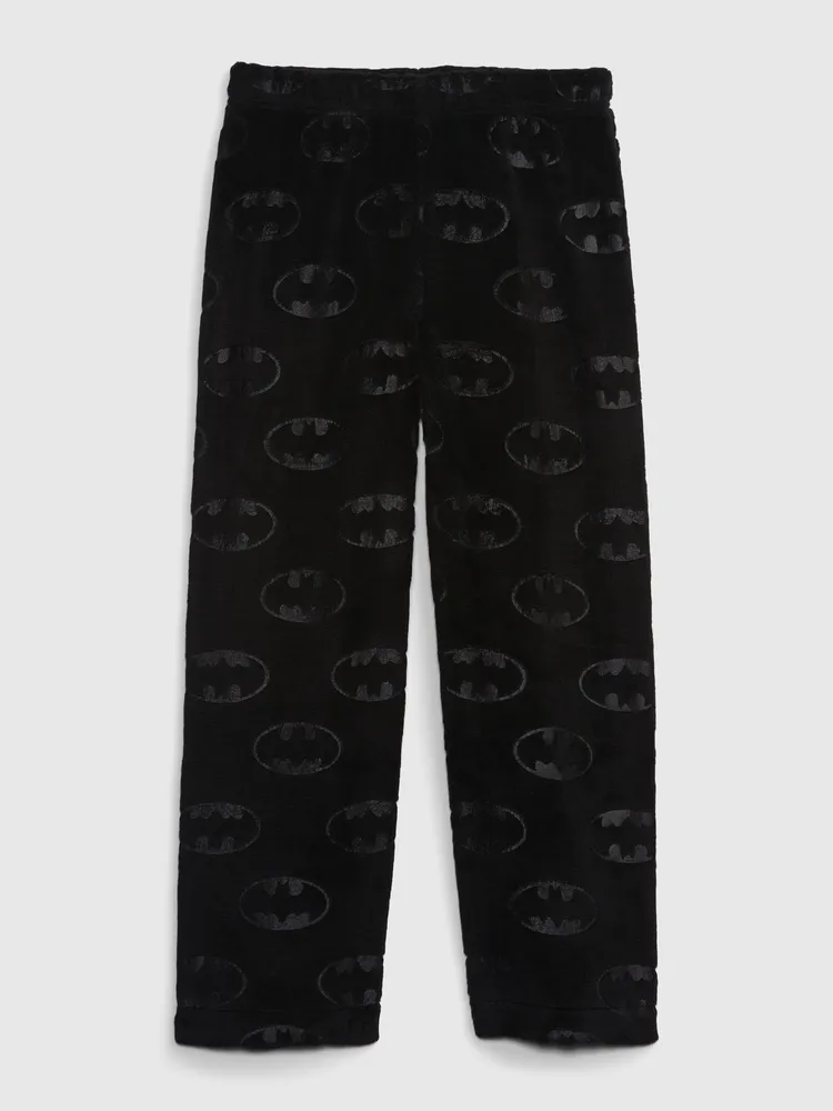 Men's The Batman Riddle Sleep Pants | Batman pajama pants, Big clothes,  Pants
