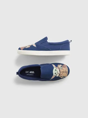 GapKids | Star Wars3 Grogu3 Slip-On Sneakers