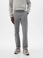 Modern Khakis Slim Fit with GapFlex