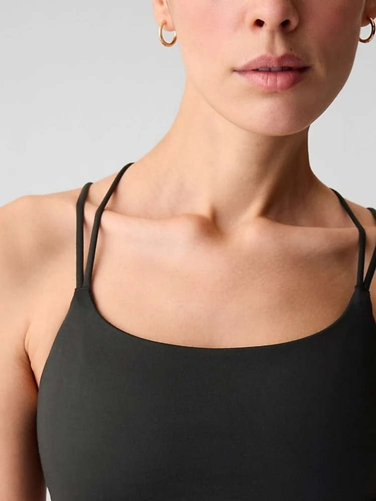 GapFit Power Medium Impact Strappy Sports Bra