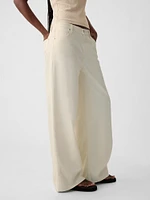 Mid Rise Cargo Baggy Jeans