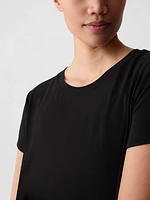 GapFit Breathe Cropped Shirt