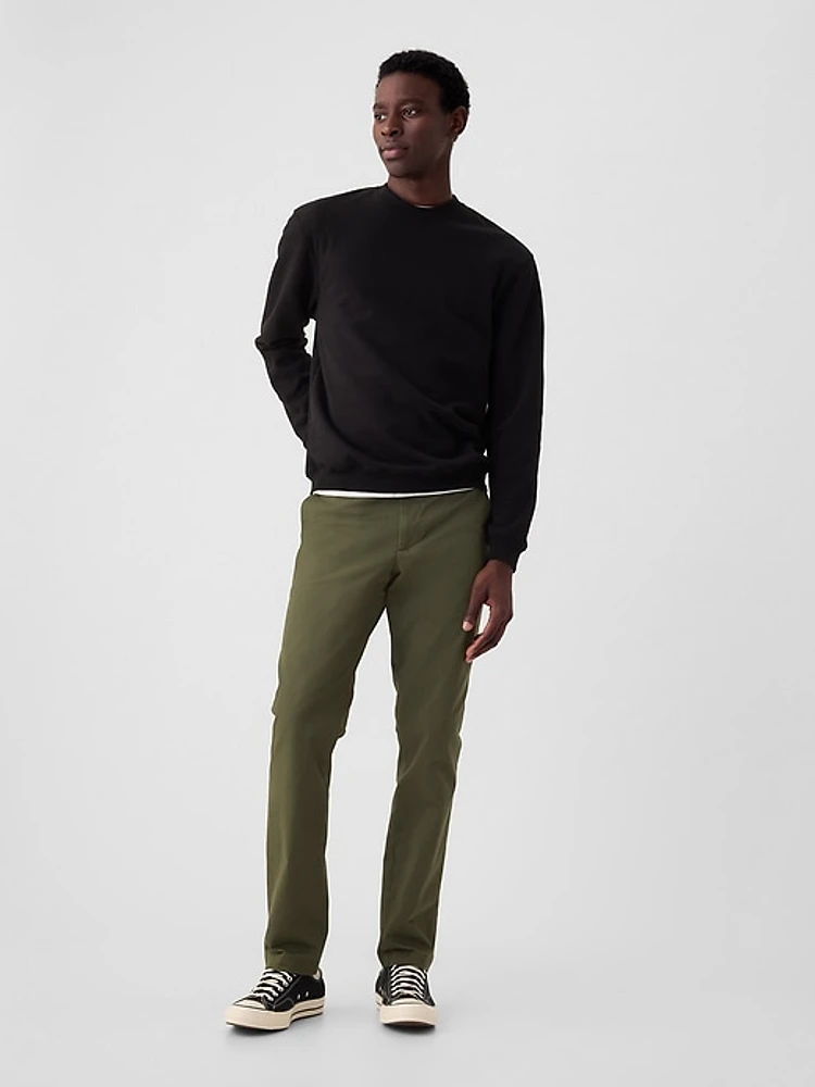 Modern Khakis Slim Fit with GapFlex