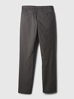 Modern Khakis Slim Fit with GapFlex