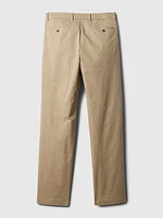 Modern Khakis Relaxed Fit with GapFlex