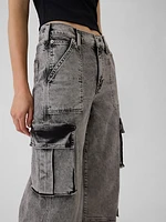 Mid Rise ’90s Loose Cargo Jeans