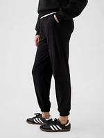 GapFit Lightweight Brushed Jersey Joggers