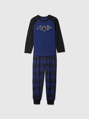 GapKids | DC Recycled Batman PJ Joggers Set