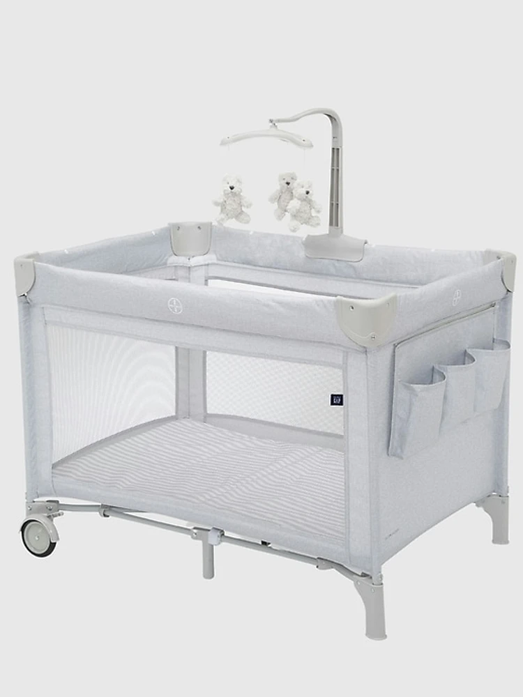 babyGap Deluxe Play Yard