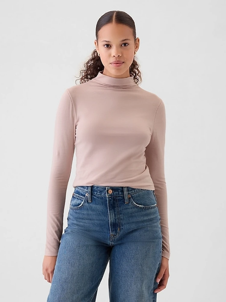 Featherweight Cropped Turtleneck