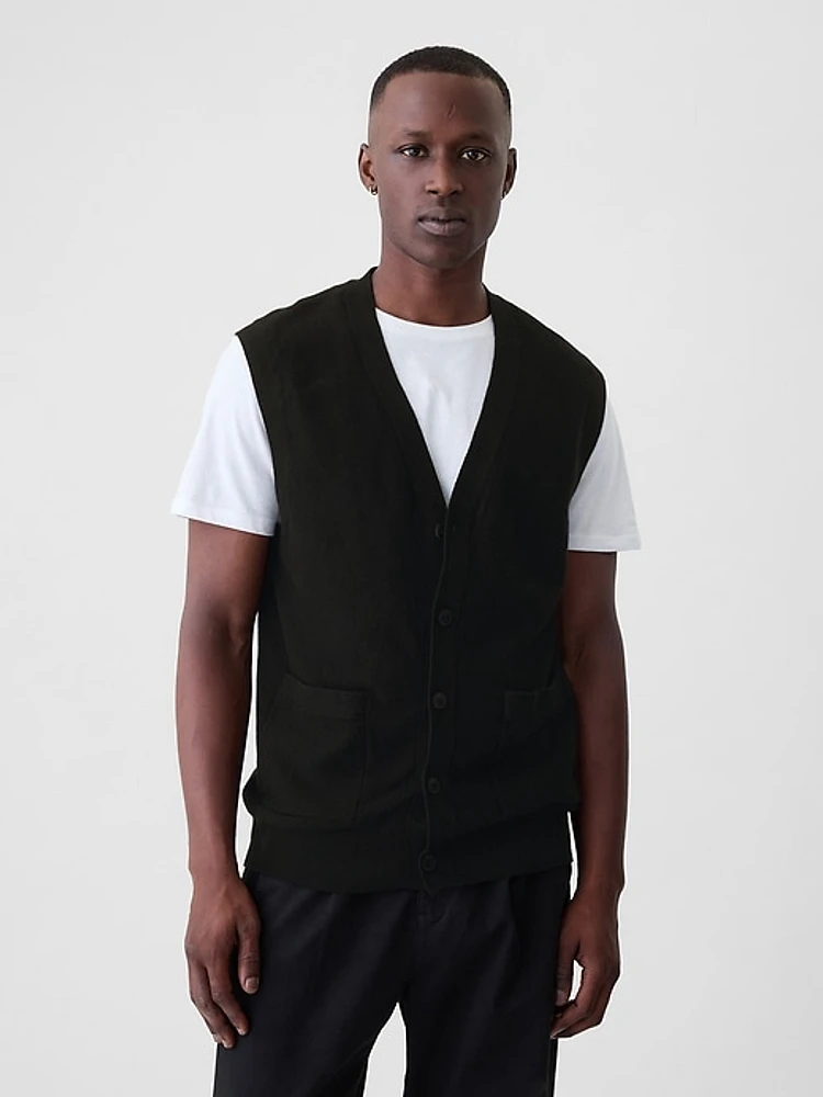 CashSoft Textured Sweater Vest