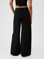 Mid Rise Cargo Baggy Jeans