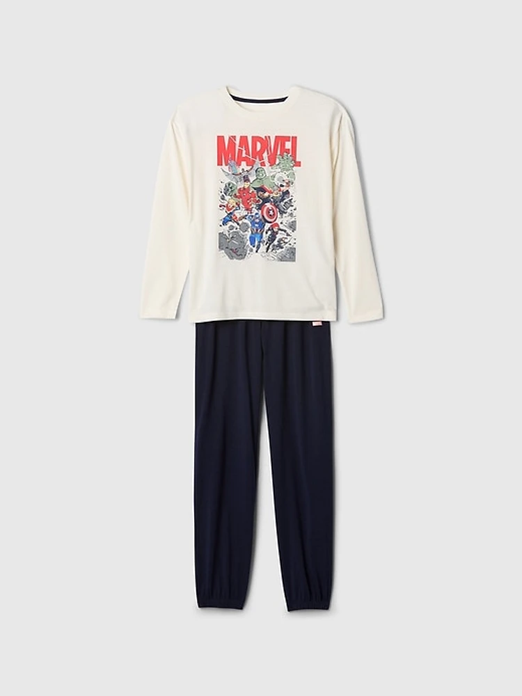 GapKids | Marvel  Recycled PJ Jogger Set