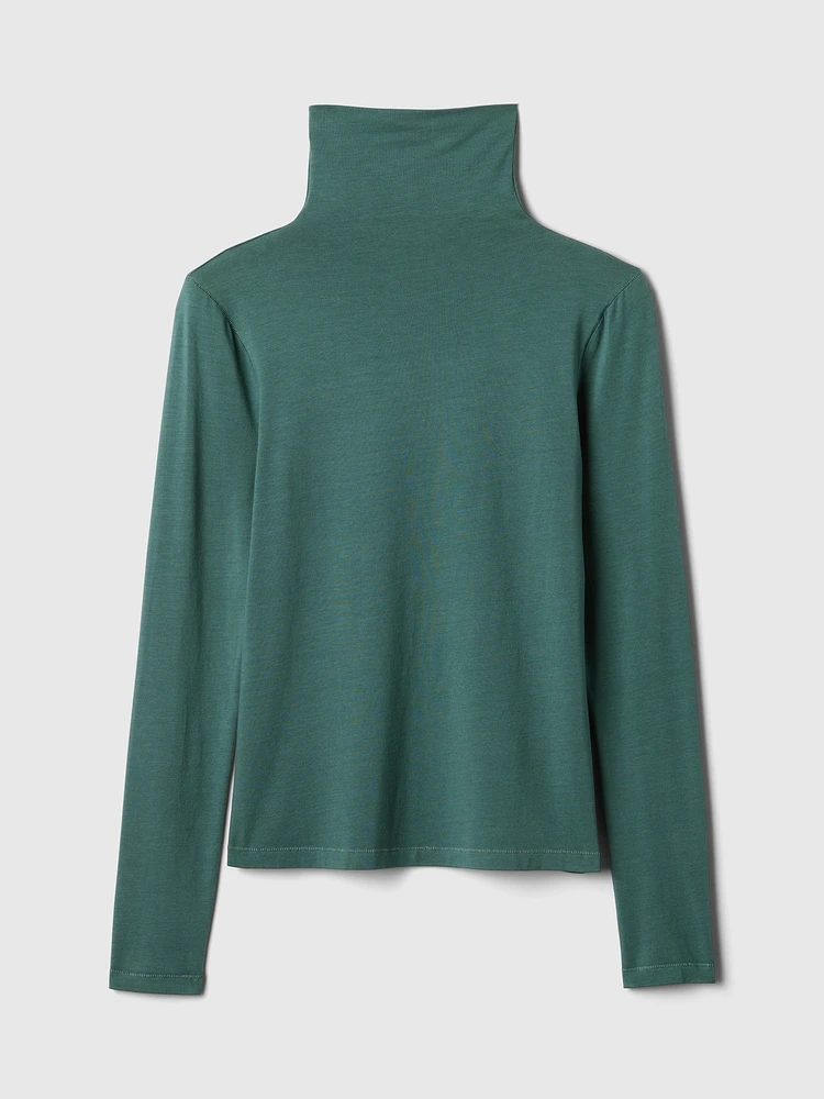 Featherweight Turtleneck