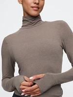 GapFit Breathe Turtleneck