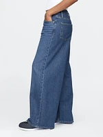 Mid Rise Cargo Baggy Jeans