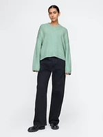 CashSoft Cropped High V-Neck Sweater