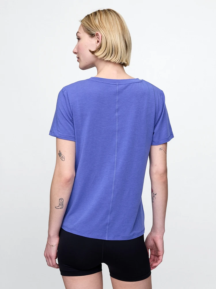 GapFit Breathe T-Shirt